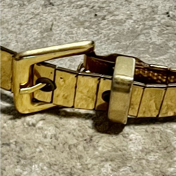 Gold Vintage metal belt - Picture 2 of 4
